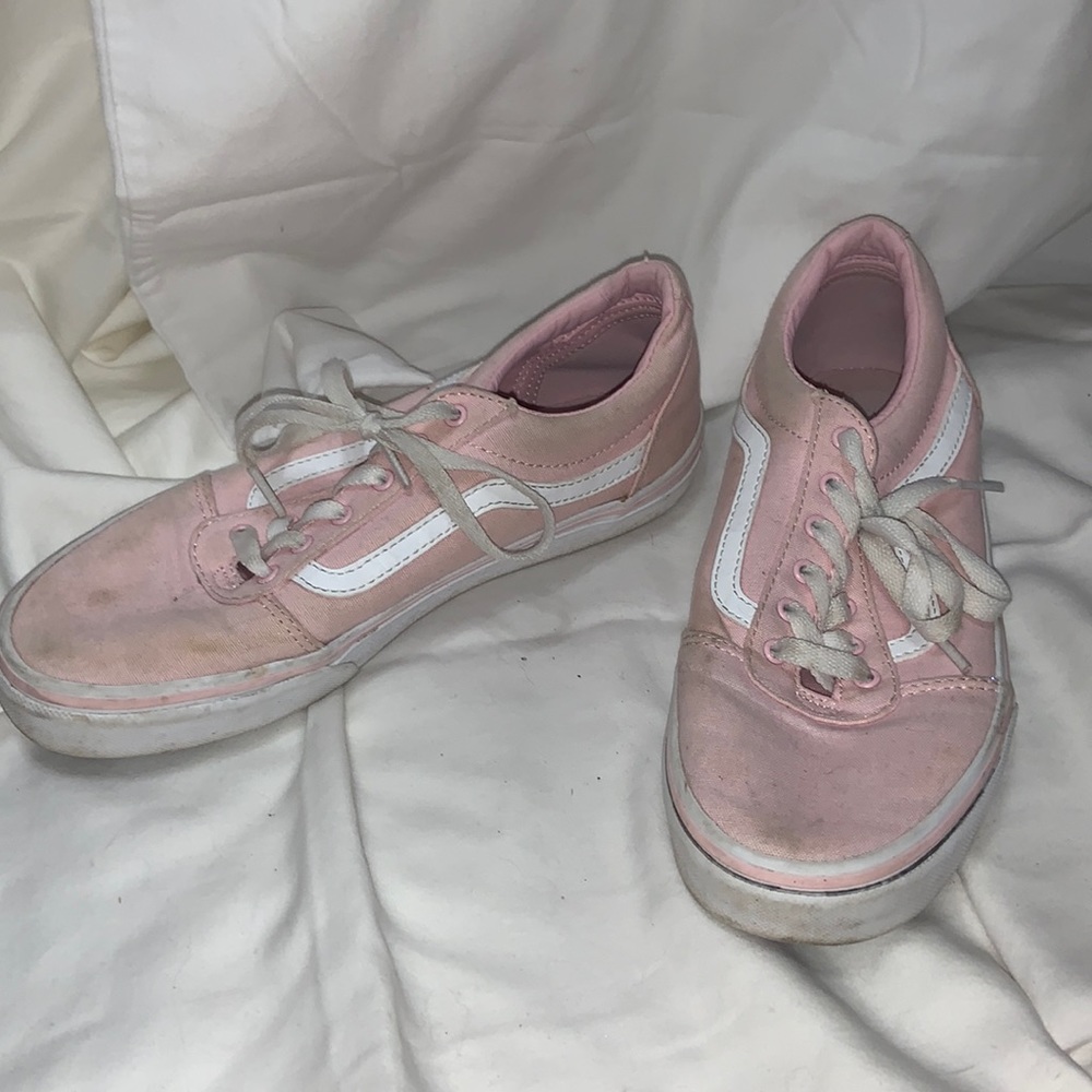Vans off the wall light pink skate shoes